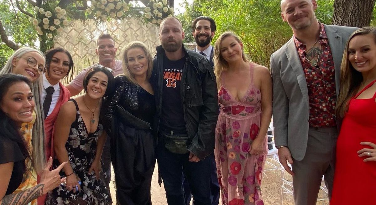 Renee Paquette Explains Unique Outfit Jon Moxley Wore To Carmella’s Wedding