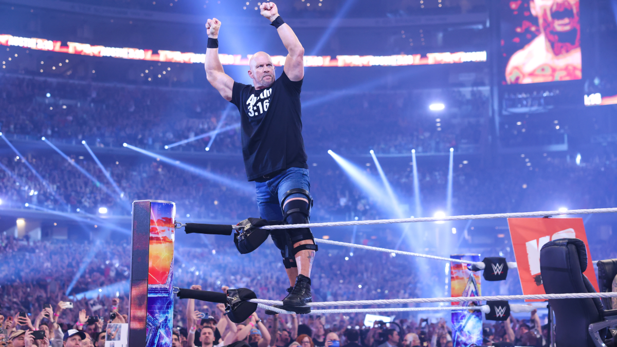 WWE Told Stone Cold Steve Austin Not To Use Middle Finger At WrestleMania