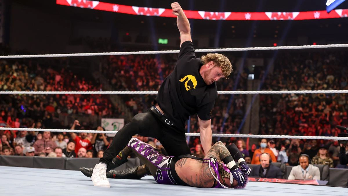 Logan Paul Says He Would Love To Make Amends With Rey Mysterio