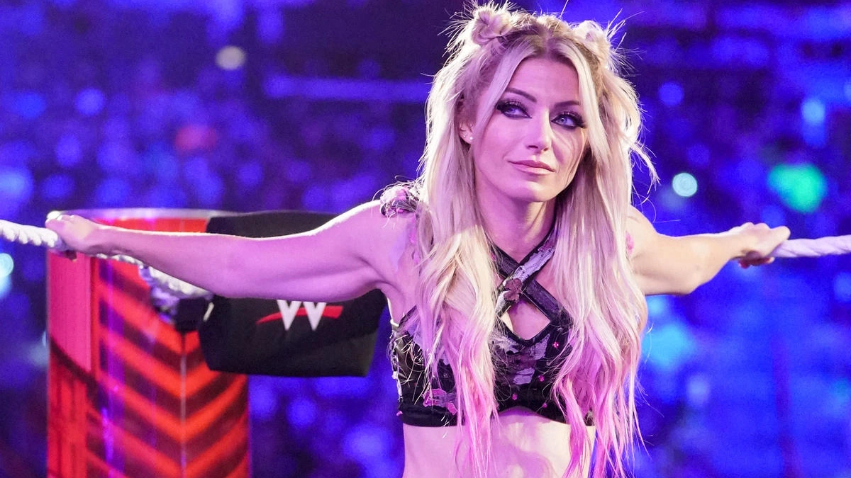 WWE Star Alexa Bliss Addresses Botches & ‘Chaotic’ Money In The Bank