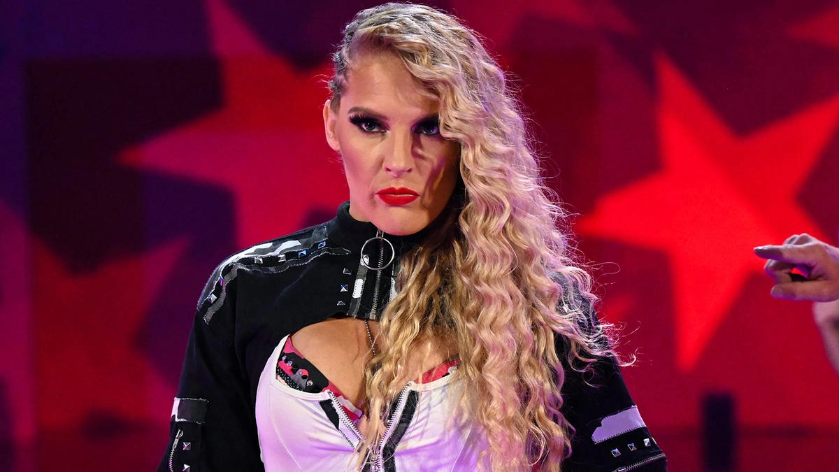 Latest On Lacey Evans WWE Status After SmackDown Absence